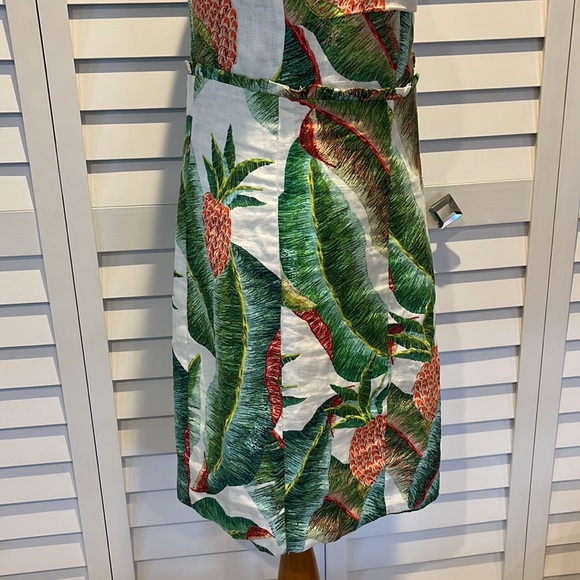Farm Rio NWOT Forest Palm Linen Dress with adjustable Straps & Rushed back. - Picture 8 of 15